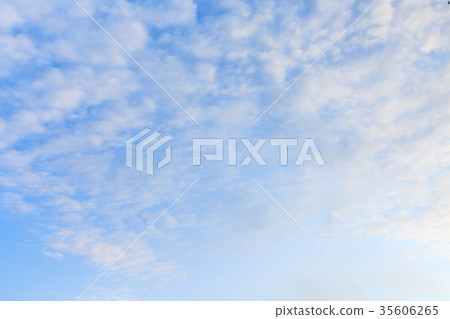 sky with cirrocumulus clouds at sunrise sky with cirrocumulus clouds at sunrise 35606265