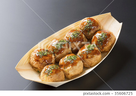 Takoyaki (with chopsticks) 35606725
