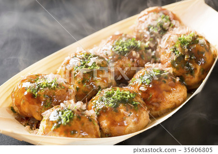 Octopus grilled with raised goose Octopus grilled with raised goose 35606805