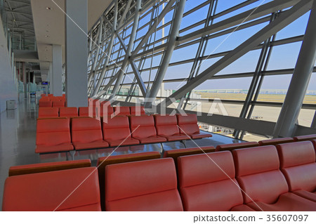 [Kansai International Airport Departure Lobby] Senshu Airport North, Izumisano City, Osaka Prefecture 35607097