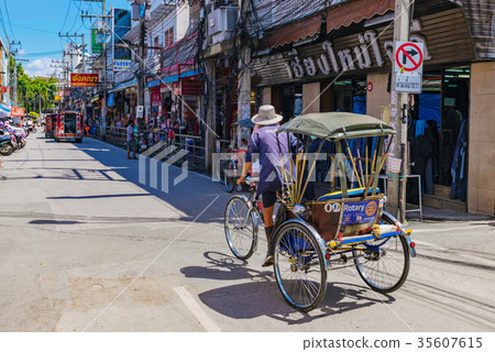 Rickshaw in downtown Chiang Mai 35607615