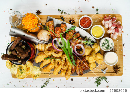 appetizer for beer 35608636