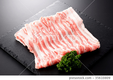 Pork belly meat Pork belly meat 35610809