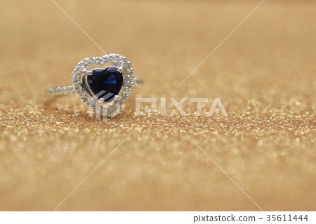 ring blue gemstone heart 35611444