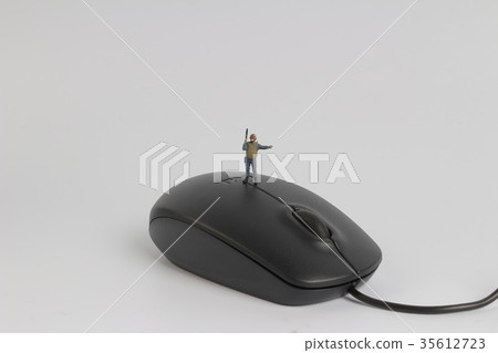 min SWAT team on top of the mouse min SWAT team on top of the mouse 35612723