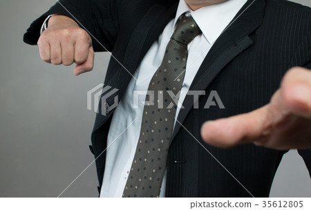 Power Hare fist 35612805