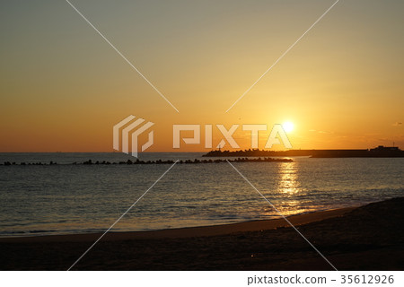 Ajagaura Coast in the morning Ajagaura Coast in the morning 35612926