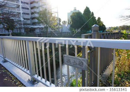 黃鼠狼河城山橋 黃鼠狼河城山橋 35613341