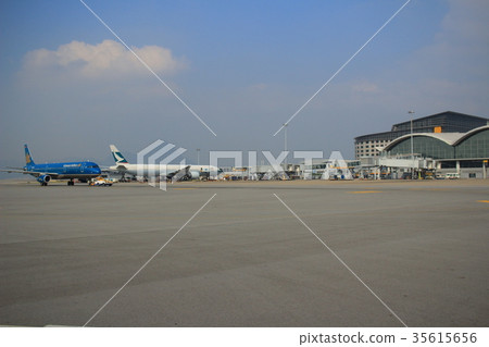 Hong Kong international airport 35615656