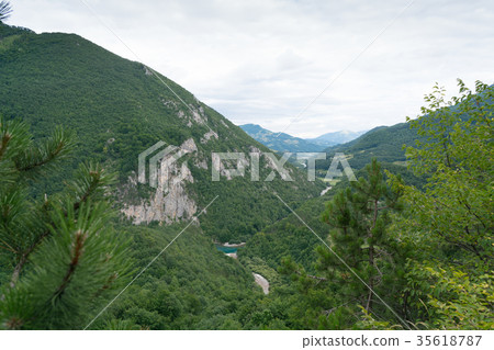 Montenegro, Tara canyon 35618787