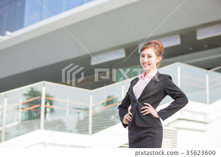 beauty business woman 35623600