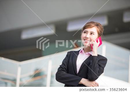 businesswoman talk on phone businesswoman talk on phone 35623604