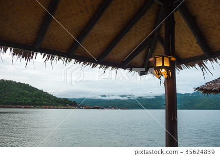 beautiful scenery view. beautiful scenery view. 35624839