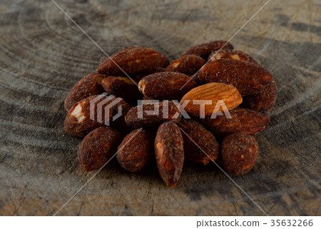 Almond Bake Salt on wood 35632266