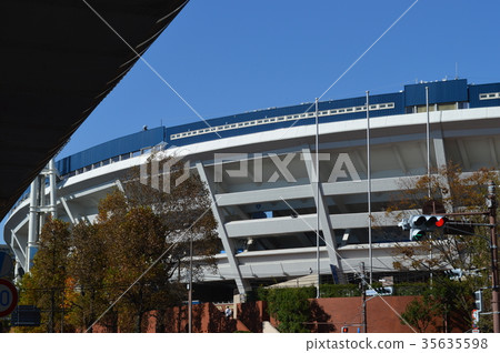 日本系列之後的橫濱體育場 日本系列之後的橫濱體育場 35635598
