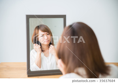 Women who care about hairstyles 35637684