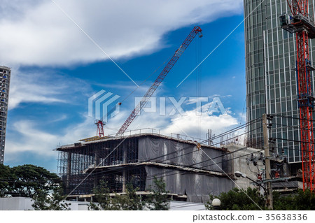 高層建築施工現場 35638336