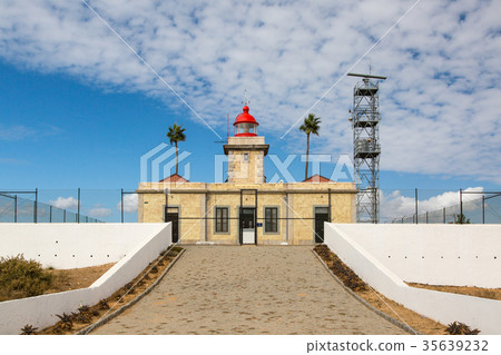 Lighthouse Ponta da Piedade, Portugal Lighthouse Ponta da Piedade, Portugal 35639232
