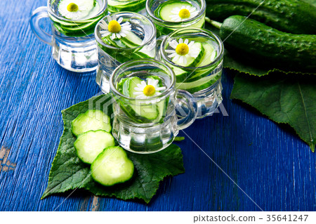 Cucumber water in six little mason glass 35641247