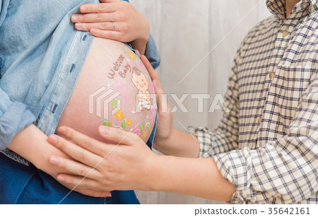 Original belly paint 35642161