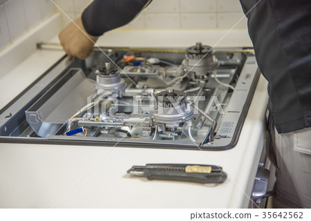 Built-in stove construction 35642562