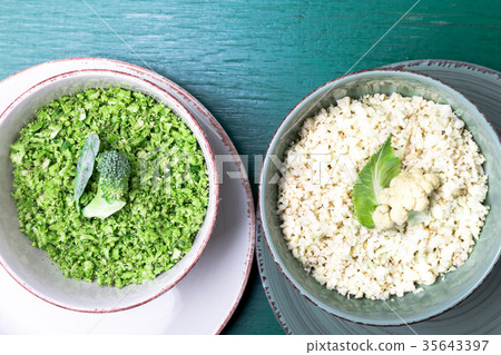 Cauliflower rice and broccoli rice in bow Cauliflower rice and broccoli rice in bow 35643397