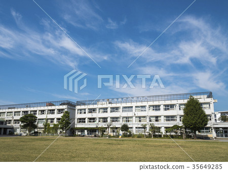 世田谷區池尻小學(東京都世田谷區)的校舍 世田谷區池尻小學(東京都世田谷區)的校舍 35649285