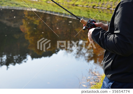 Autumn black bass fishing Autumn black bass fishing 35654774