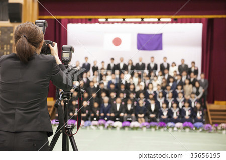 Commemorative photo Entrance ceremony Graduation gymnasium 35656195