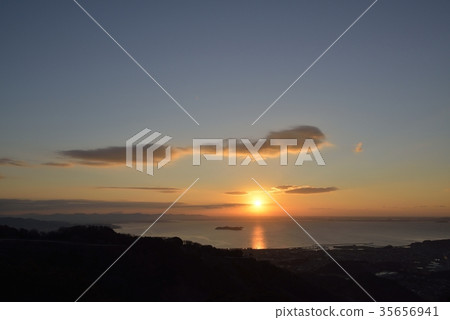 三河灣的日出 三河灣的日出 35656941