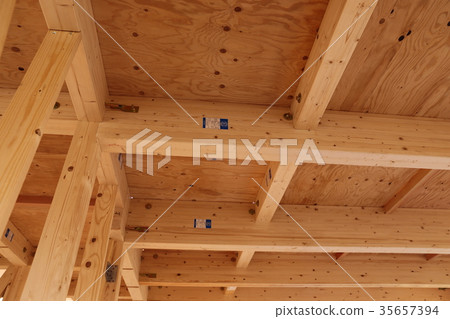 木製建築工地 木製建築工地 35657394