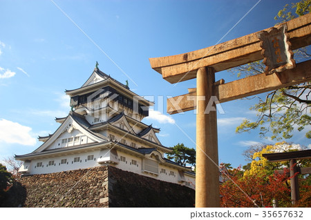 Kokura Castle 35657632