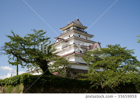Tsuruga castle tower 35659958