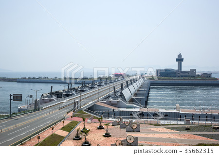 Saemangeum海堤控制門 Saemangeum海堤控制門 35662315