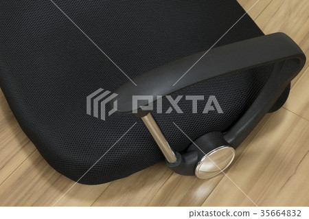 Office chair assembly 35664832