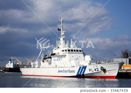 Patrol boat 35667439