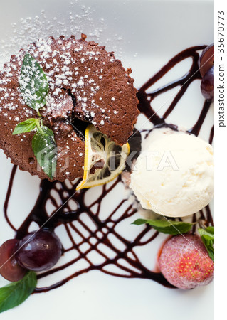 food photography art gourmet dessert concept 35670773