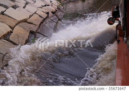 波士頓鴨子遊 - 兩棲車（美國） 35671647