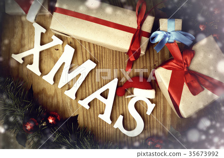 gift christmas wood background candle gift christmas wood background candle 35673992