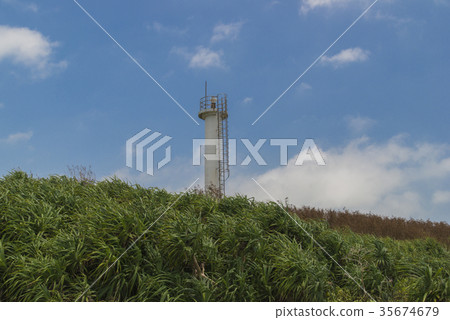 黑島燈塔(沖繩縣竹富町) 黑島燈塔(沖繩縣竹富町) 35674679