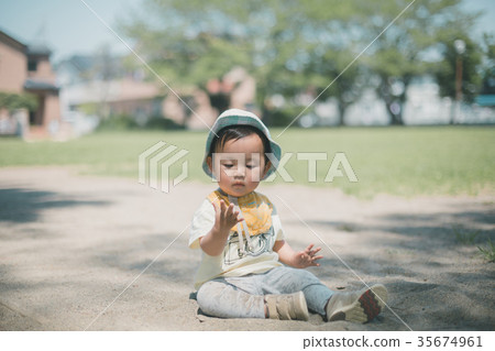 兒童 孩子 小孩 35674961
