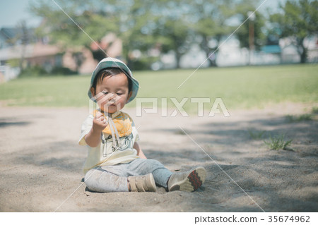 younger, park, parks 35674962