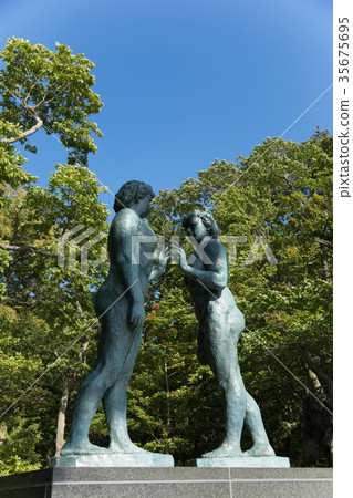Statue of Lake Towada lady Statue of Lake Towada lady 35675695