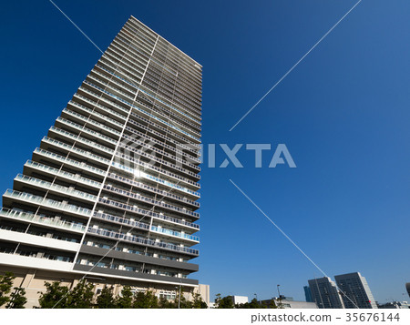 High-rise condominium in the seaside area 35676144