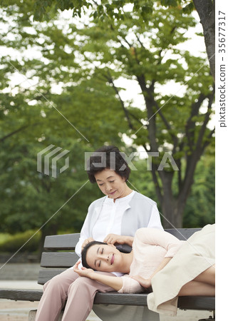 Together, Mom, Daughter 35677317