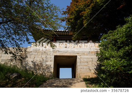 Cheongju Equivalent Acid (Historic Site No. 212) Cheongju Equivalent Acid (Historic Site No. 212) 35678726