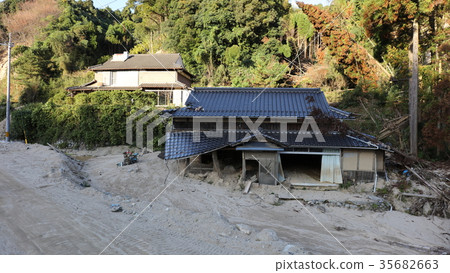 鳥瞰圖2017年11月11日在九州北部的大雨之後拍攝朝倉市Kutsuki Matsusu 35682663