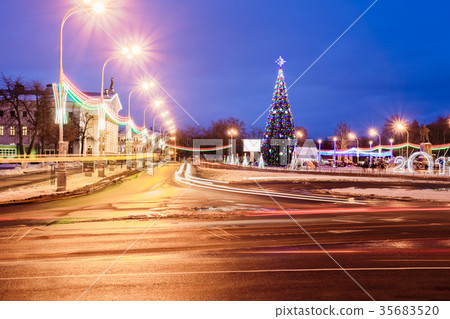 Square with a Christmas tree Square with a Christmas tree 35683520