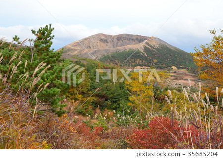 Go down from Jozan to Jodoping 35685204