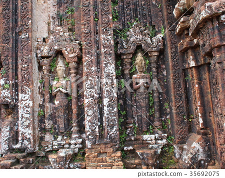 artistic stone graved crafted hinduism ornaments 35692075